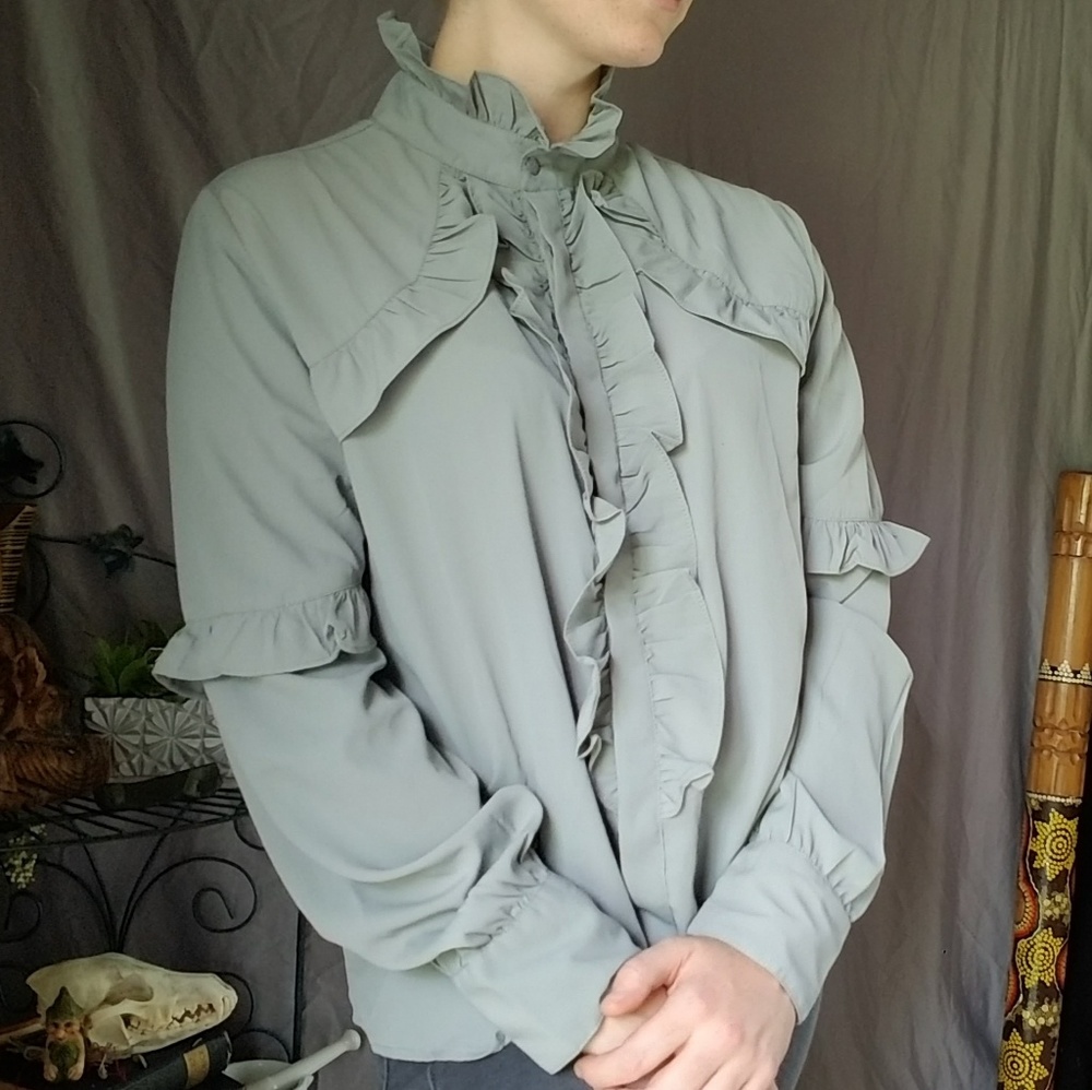 WALTER BAKER Gray Button Up Blouse